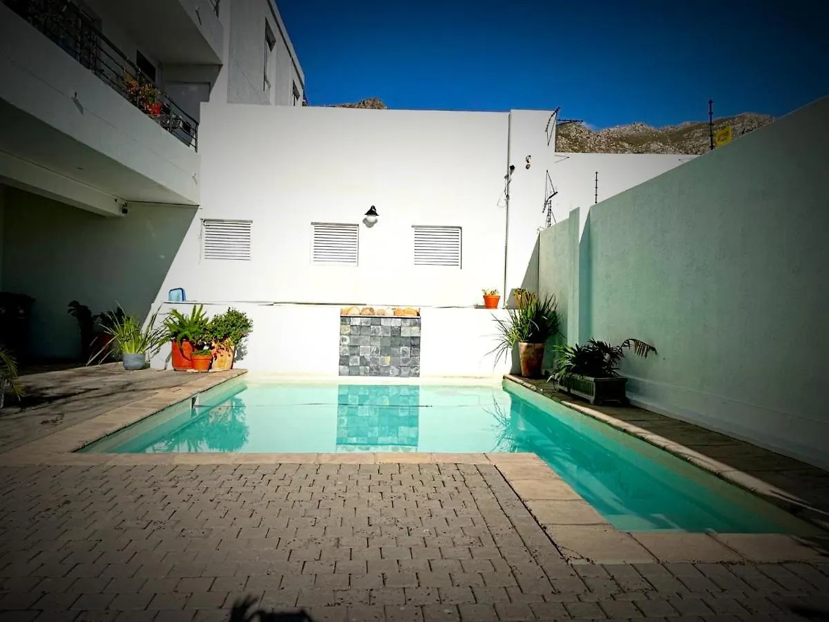 アパート Bay-Side Apartment, Gordon'S Bay 南アフリカ